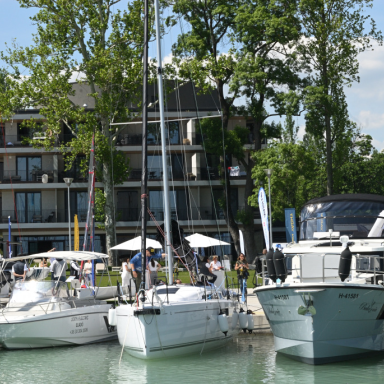 Pannon Yacht - House Boat Show