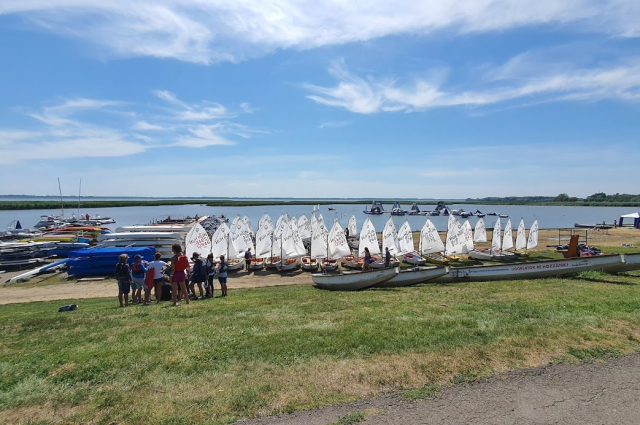 EGYÜTTMŰKÖDÉS A TISZA-TÓ SAILS VITORLÁSBÁZISSAL