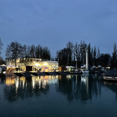I. KÉKSZALAG PORT ADVENTI VÁSÁR